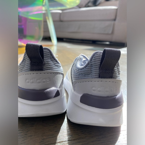 Toddler size 5 ADIDAS Sneakers - Picture 3 of 4